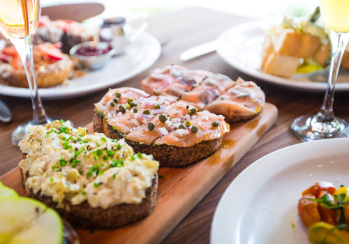Happy Hour Deals at the Brewery in Central Colorado - Enjoy Delicious Snacks and Drinks